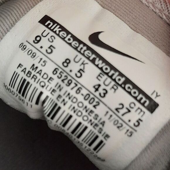 NEW Nike Air Max ST International Pure Platinum Gray Shoes 652976-002 Size 9.5 - Picture 8 of 12